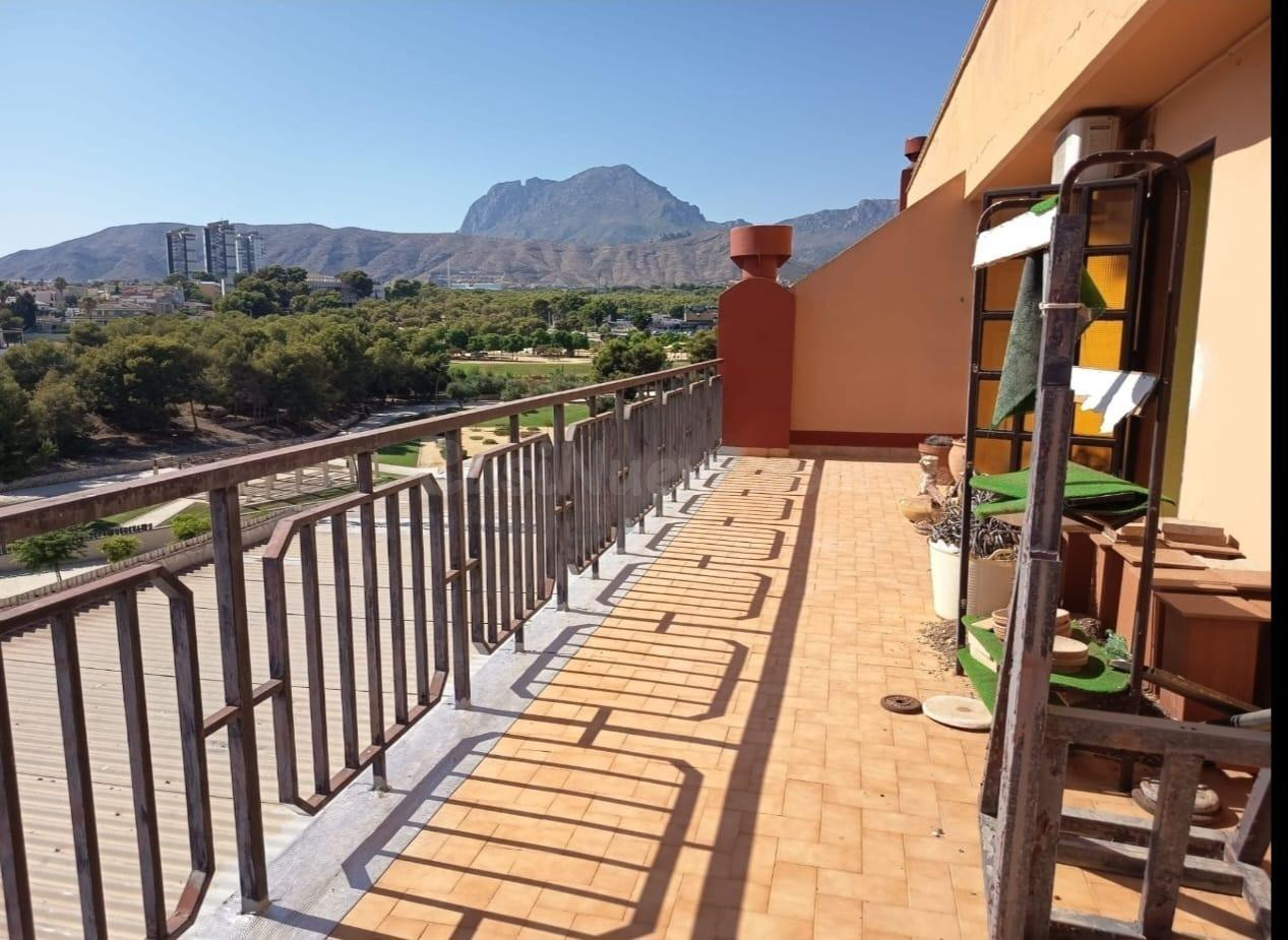 Ático Duplex con vistas al mar y dos amplias terrazas en la  - foto 3