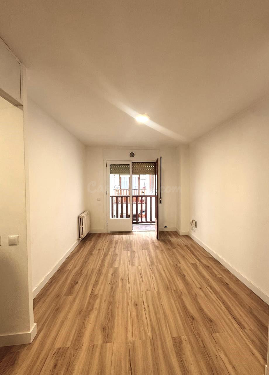 Apartamento reformado en el centro de Encamp
