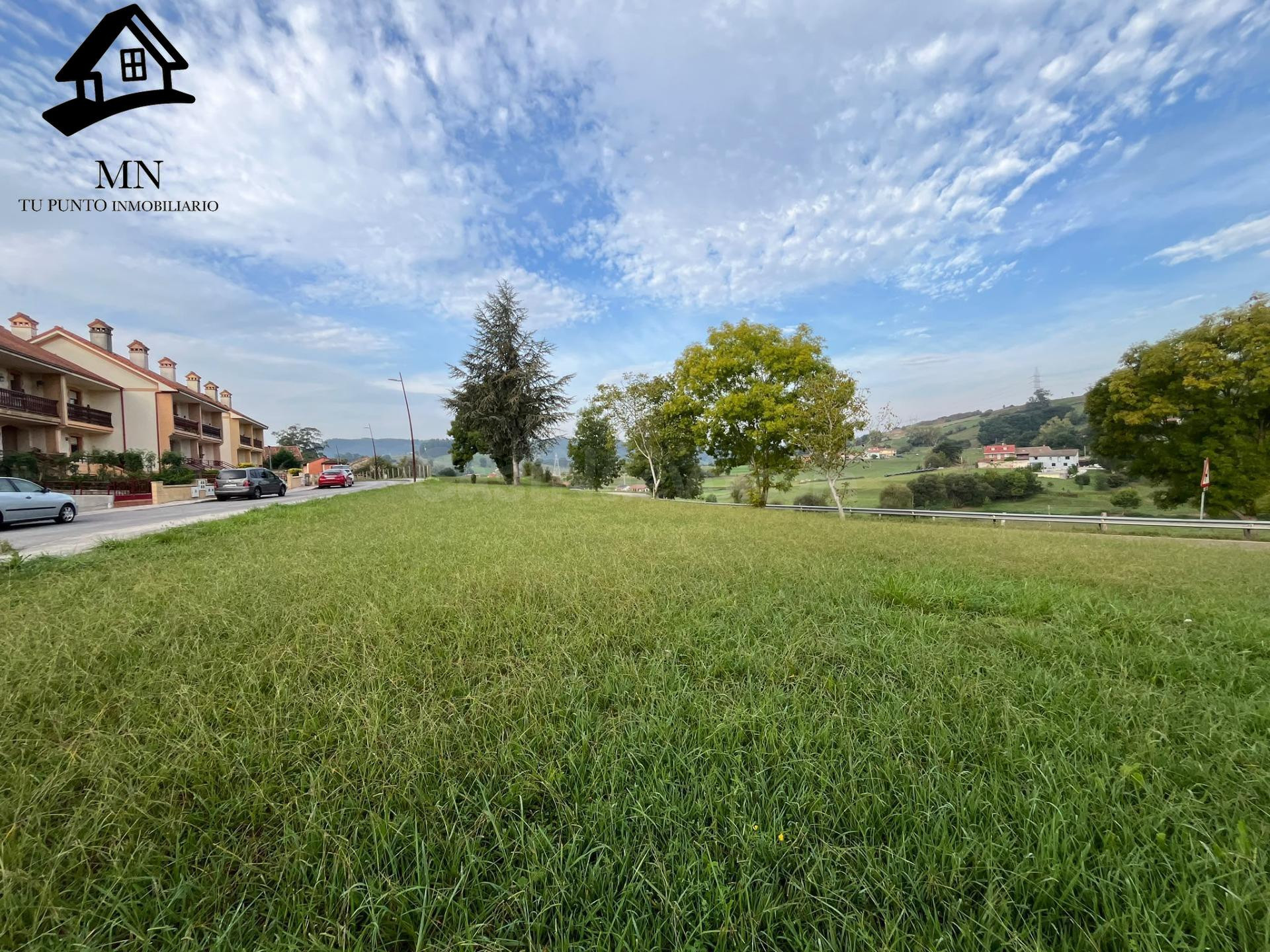 ¡EXCLUSIVA PARCELA URBANA CON TOPOGRAFÍA PRÁCTICAMENTE LLANA - foto 5