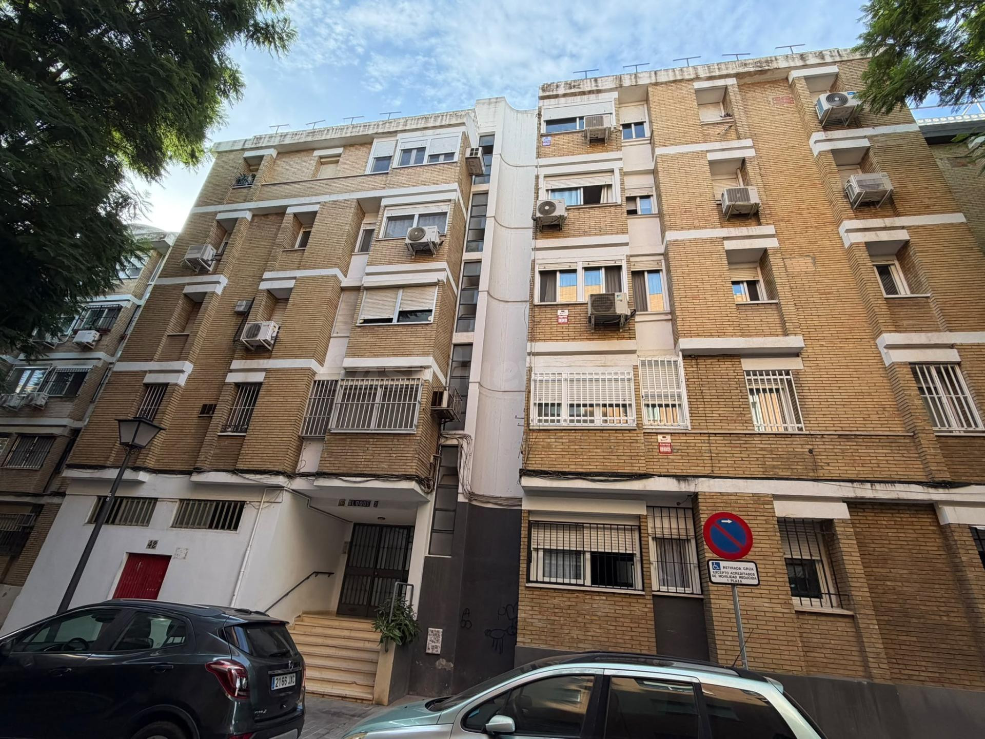 PISO A REFORMAR EN EL PORVENIR, JUNTO A FELIPE II Y PARQUE D - foto 2