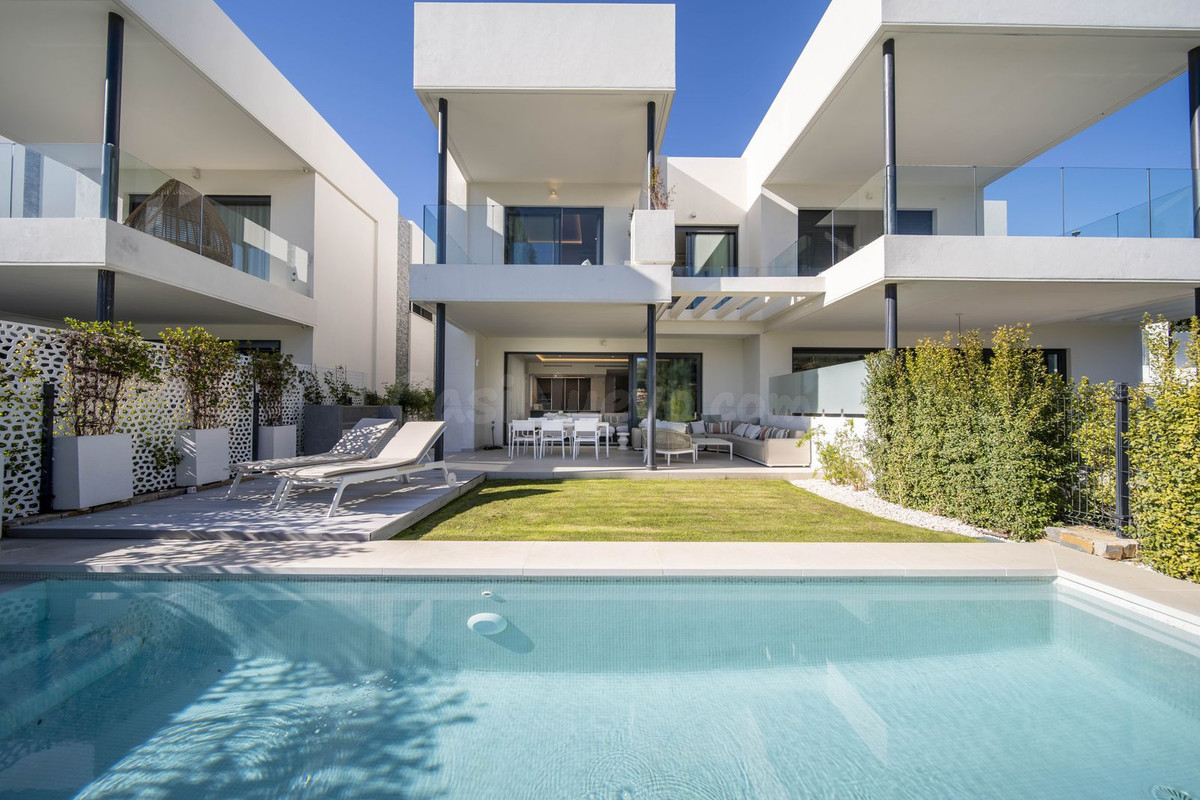 Adosado 4 habitaciones 280m² en venta - Marbella