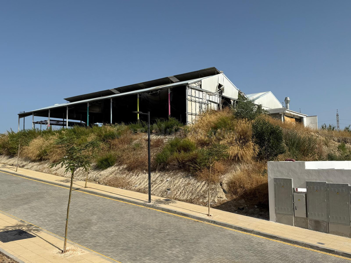 Parcela 1127m² en venta - Costa Del Sol