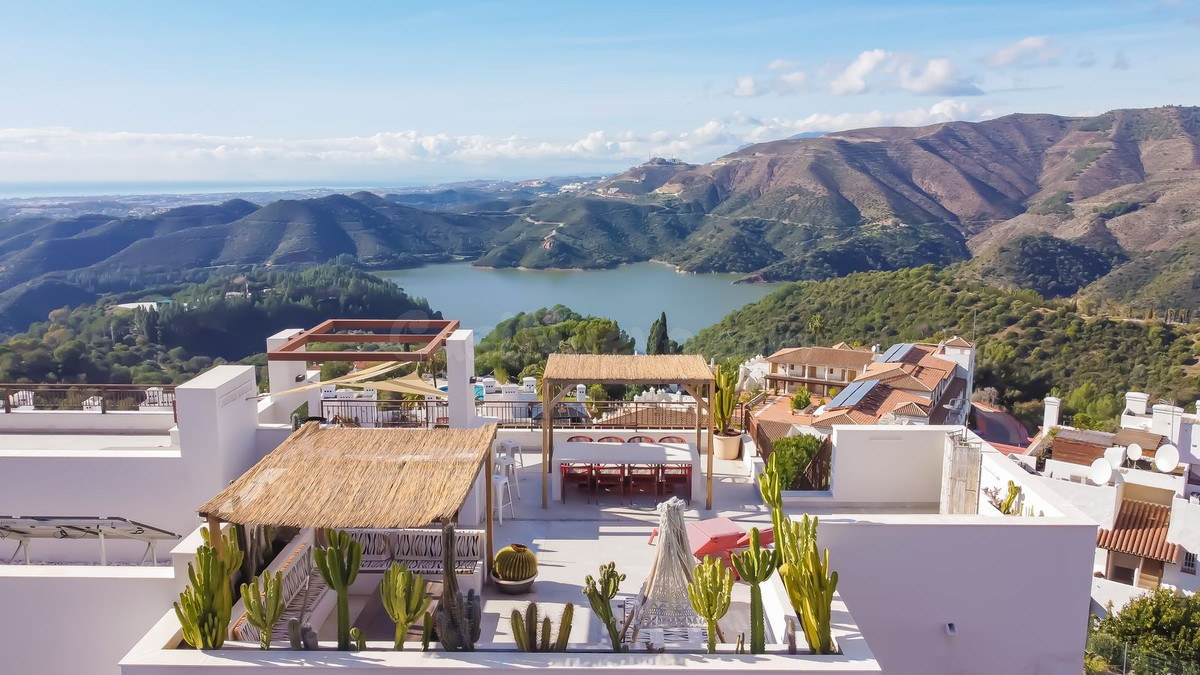 Ático 3 habitaciones 140m² en venta - Istan pueblo