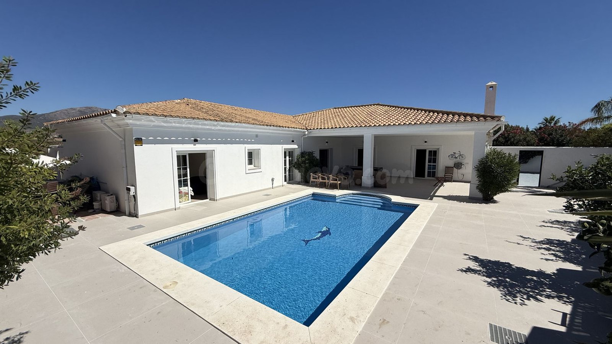 Chalet 7 habitaciones 425m² en venta - Riviera del sol