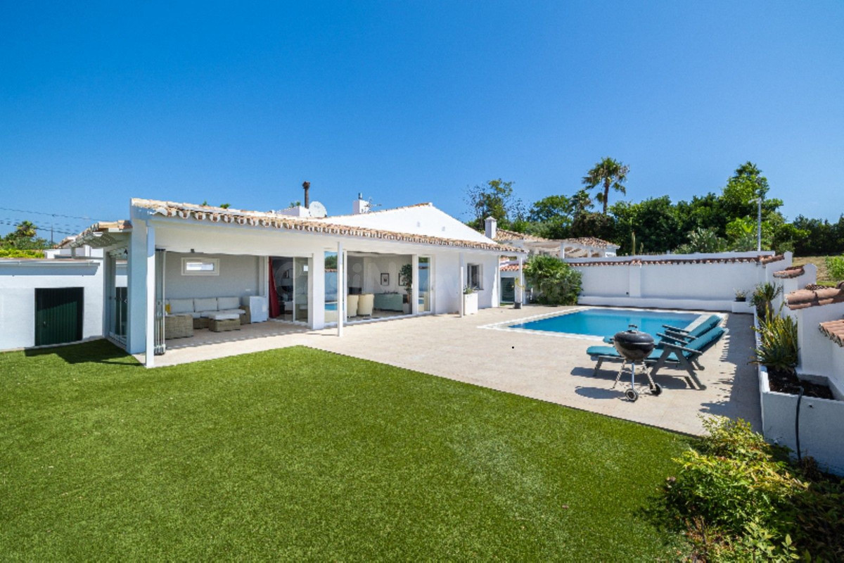 Chalet 3 habitaciones 251m² en venta - Marbella