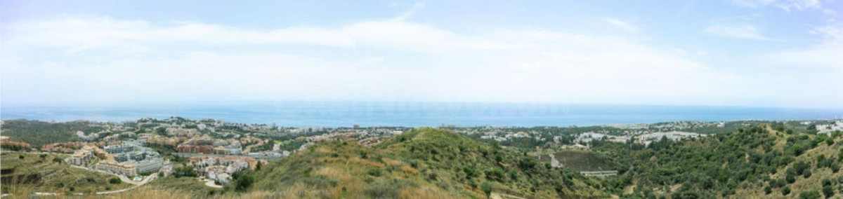Terreno edificable para 81 viviendas en Mijas Costa