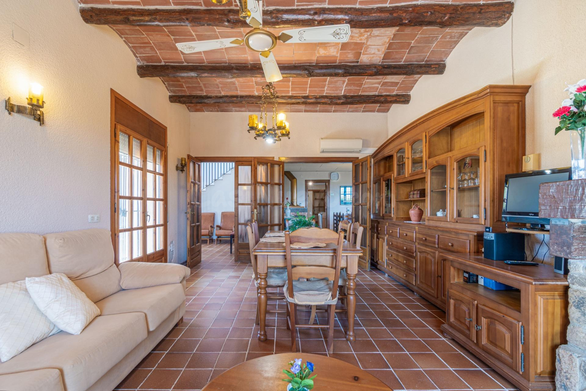 Casa/Chalet independiente de estilo rústico, en Bon Relax, S - foto 4