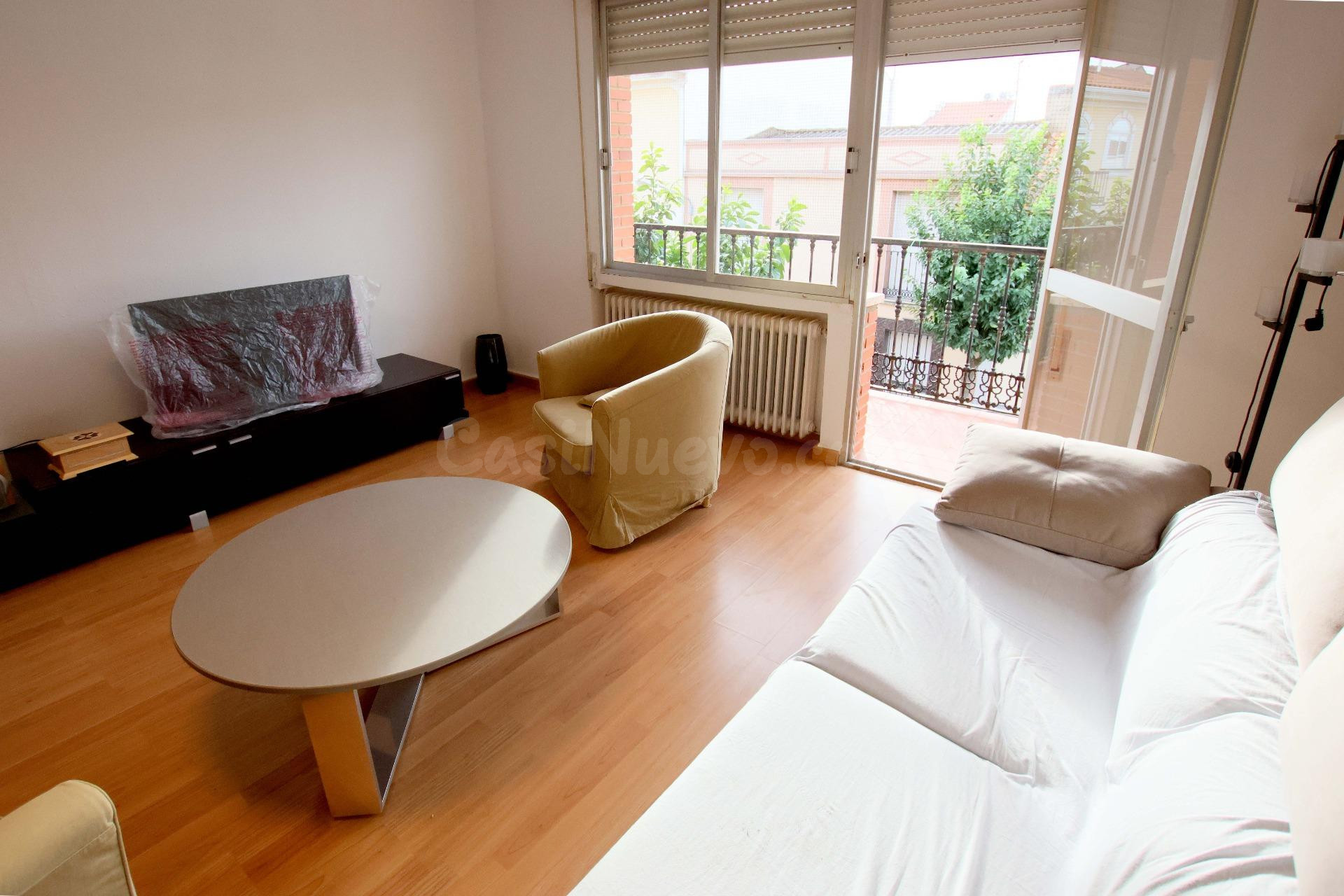 CASA CON PISCINA, PARA ENTRAR A VIVIR, EN LA GARROVILLA - foto 3