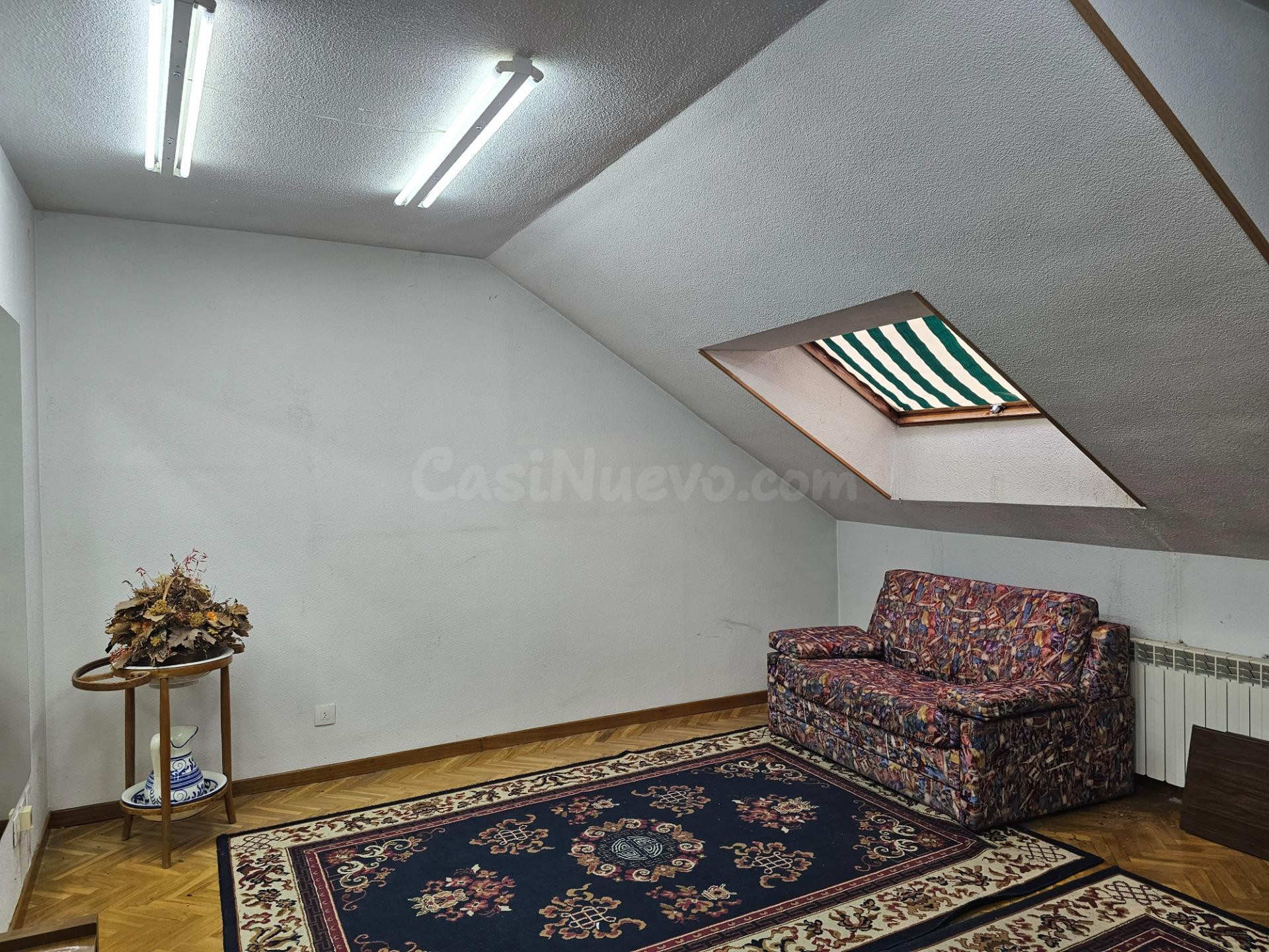 ÁTICO EN VENTA EN EL REAL SITIO DE SAN ILDEFONSO (SEGOVIA) - foto 2