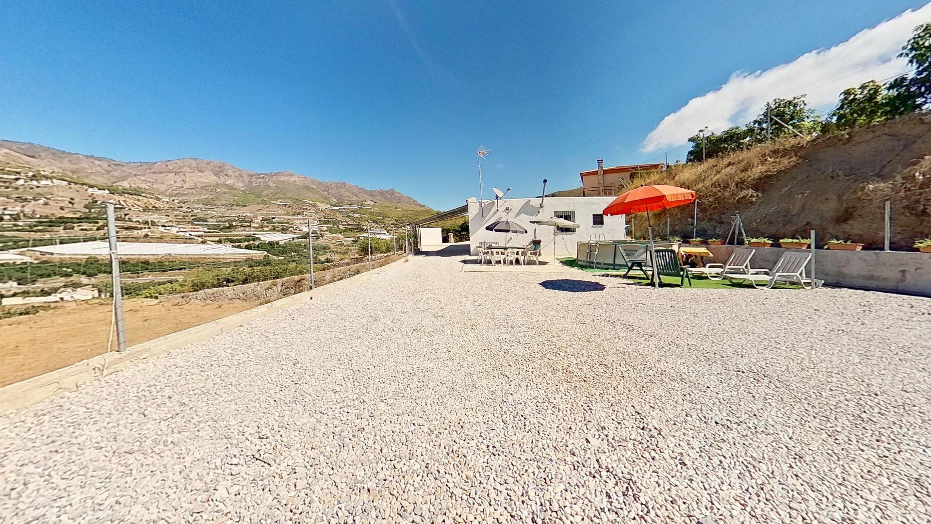 CORTIJO Y PARCELA DE 2.869 M2  EN MOLVÍZAR - foto 4