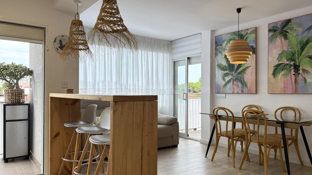 Oportunidad-Apartamento reformado en Los Pinos