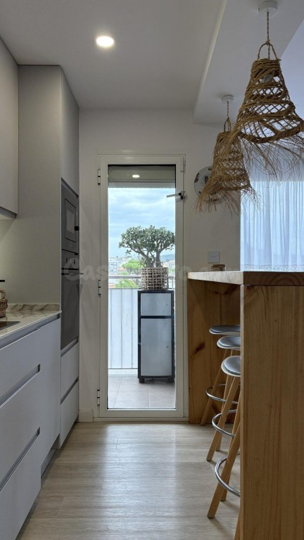 Oportunidad-Apartamento reformado en Los Pinos - foto 2