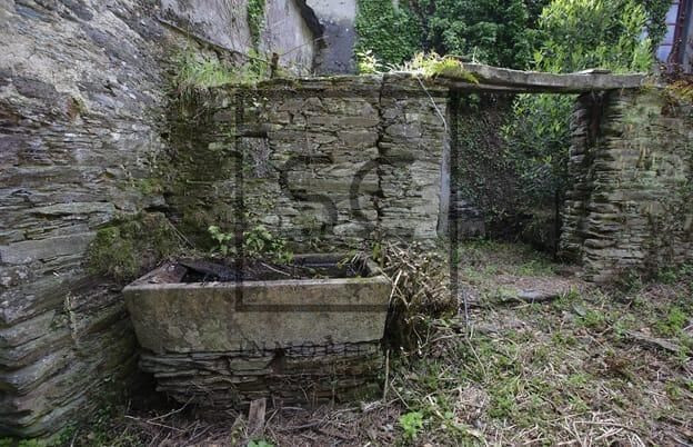 Casa de piedra para reformar en Cerdido - foto 3