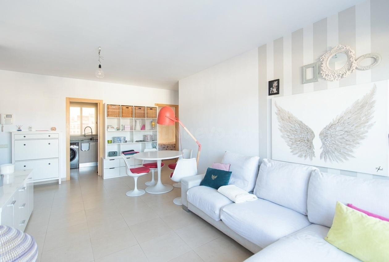 ¡Tu nuevo comienzo con vistas en Onda! Ático luminoso con gran terraza, garaje y trastero