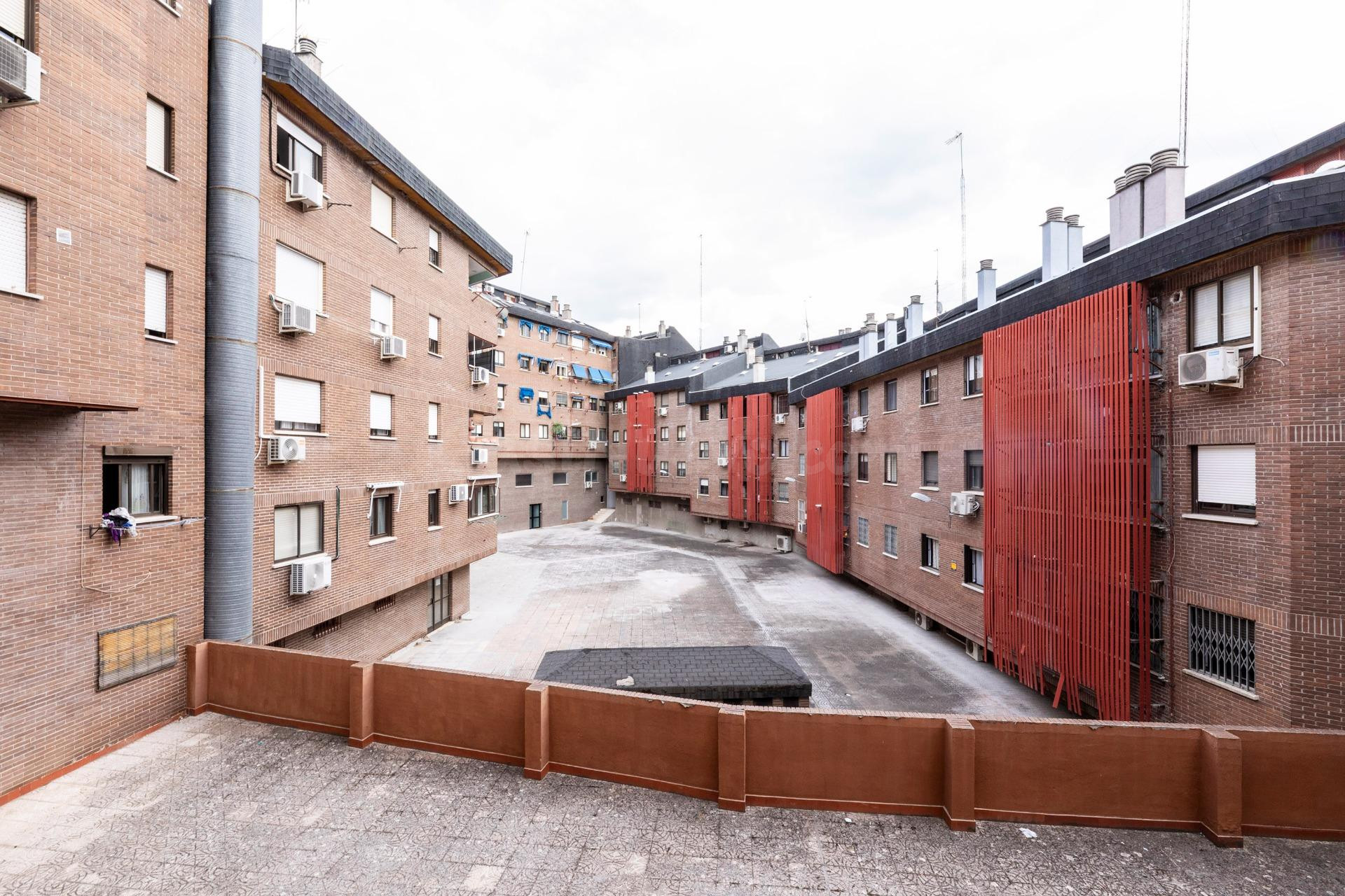 Piso 3 habitaciones 107m² en venta - Casco Antiguo - foto 2