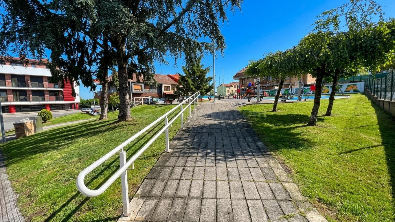 Piso luminoso y exterior en Guarnizo (El Astillero) – Ideal para entrar a vivir o inversión