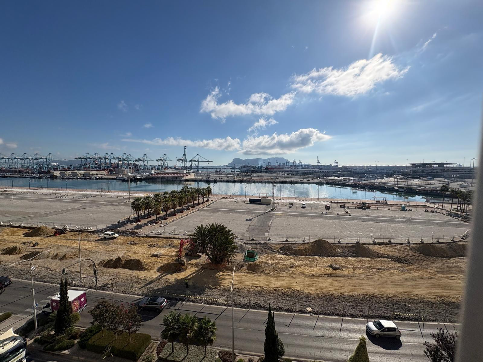 PISO DE TRES habitaciones EN ALGECIRAS VIRGEN DEL CARMEN. EN - foto 4