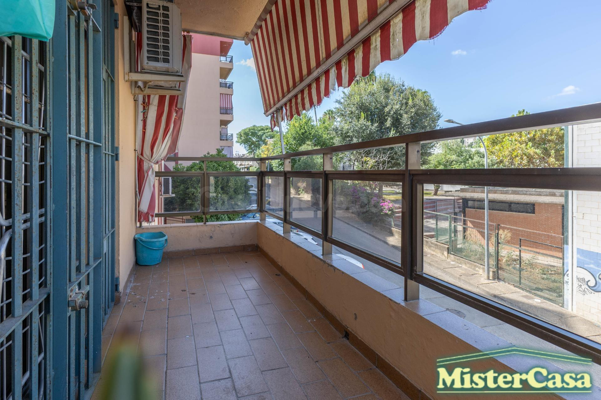EXCLUSIVA Piso de 2 dormitorios con terraza y ascensor en Las Delicias - Listo para entrar