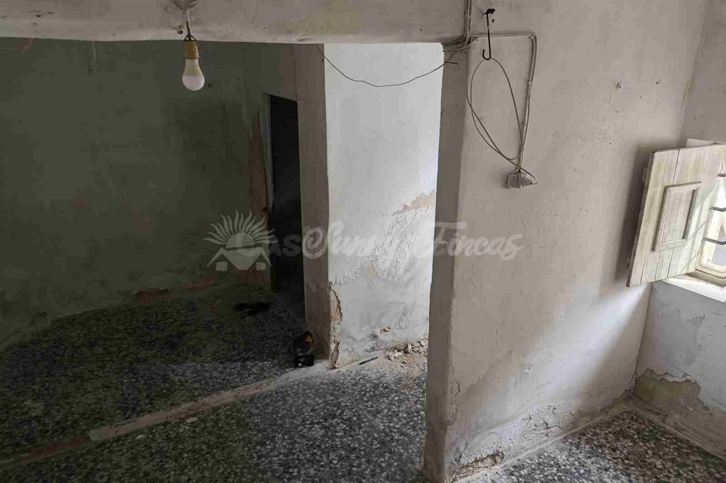 Casa de pueblo en Venta en Pinoso Alicante - foto 3
