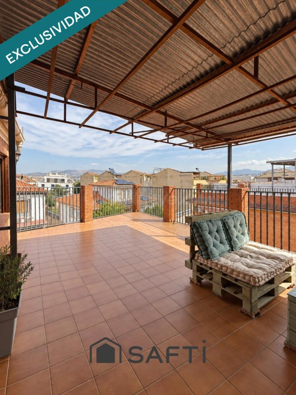 Maravilloso atico con gran terraza en Armilla