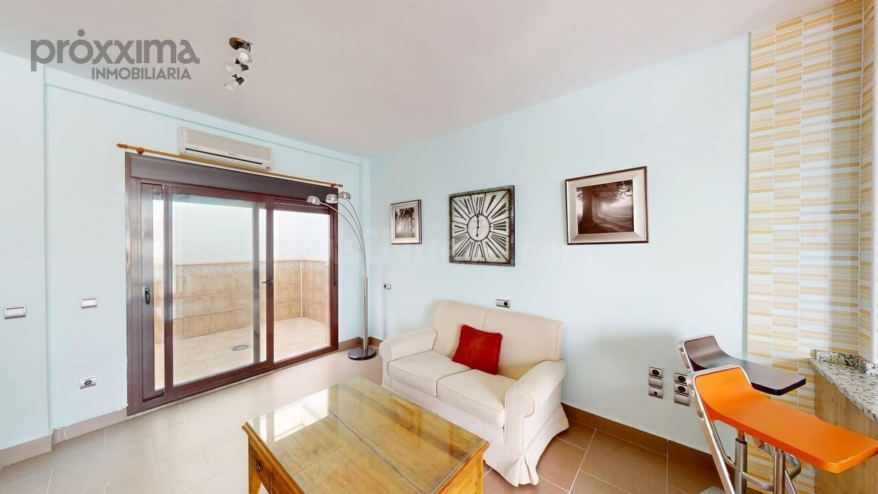 VIVIENDA CON CARÁCTER + LOCAL EN EL GARROBO - foto 4