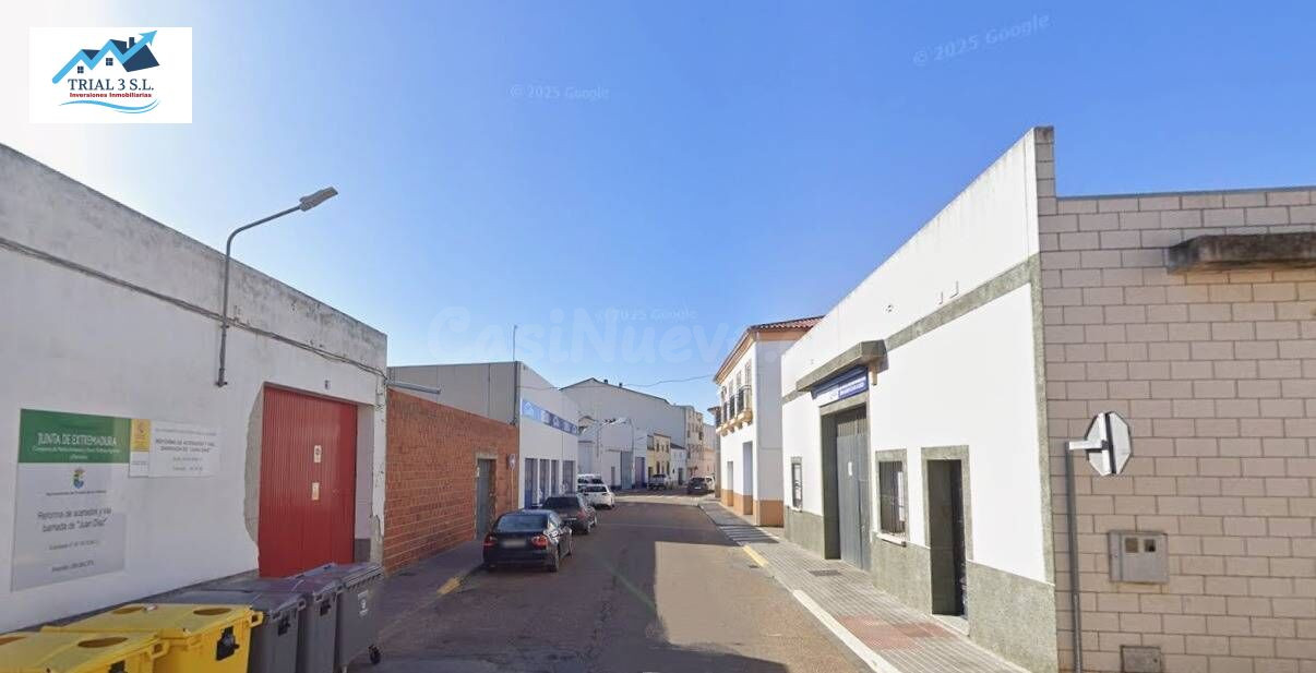 Venta de Casa en Puebla de la Calzada (Badajoz) - foto 2