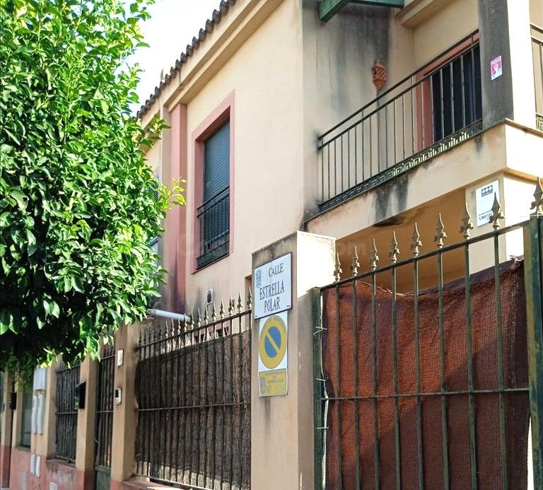 Casa 5 habitaciones 144m² en venta - Bormujos