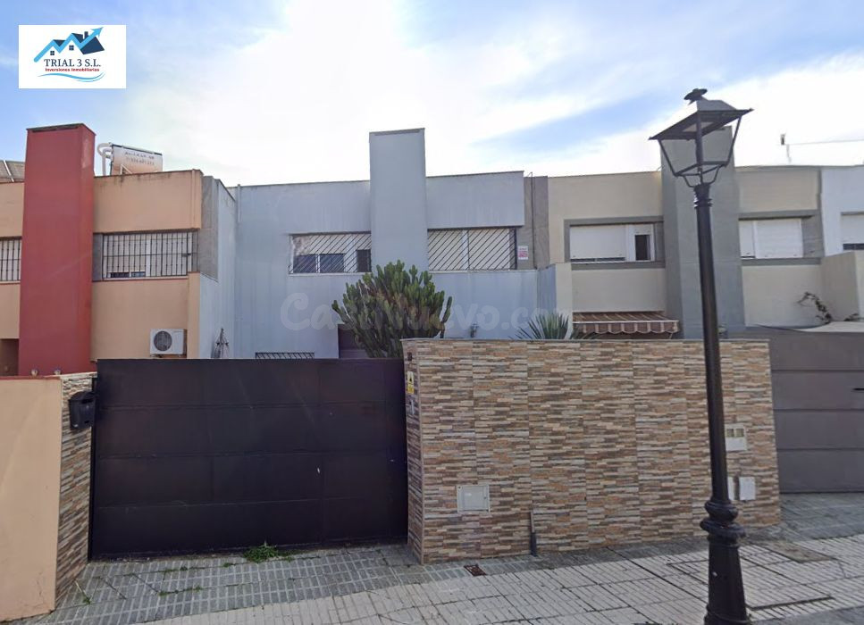 Venta adosado en Bormujos (Sevilla)