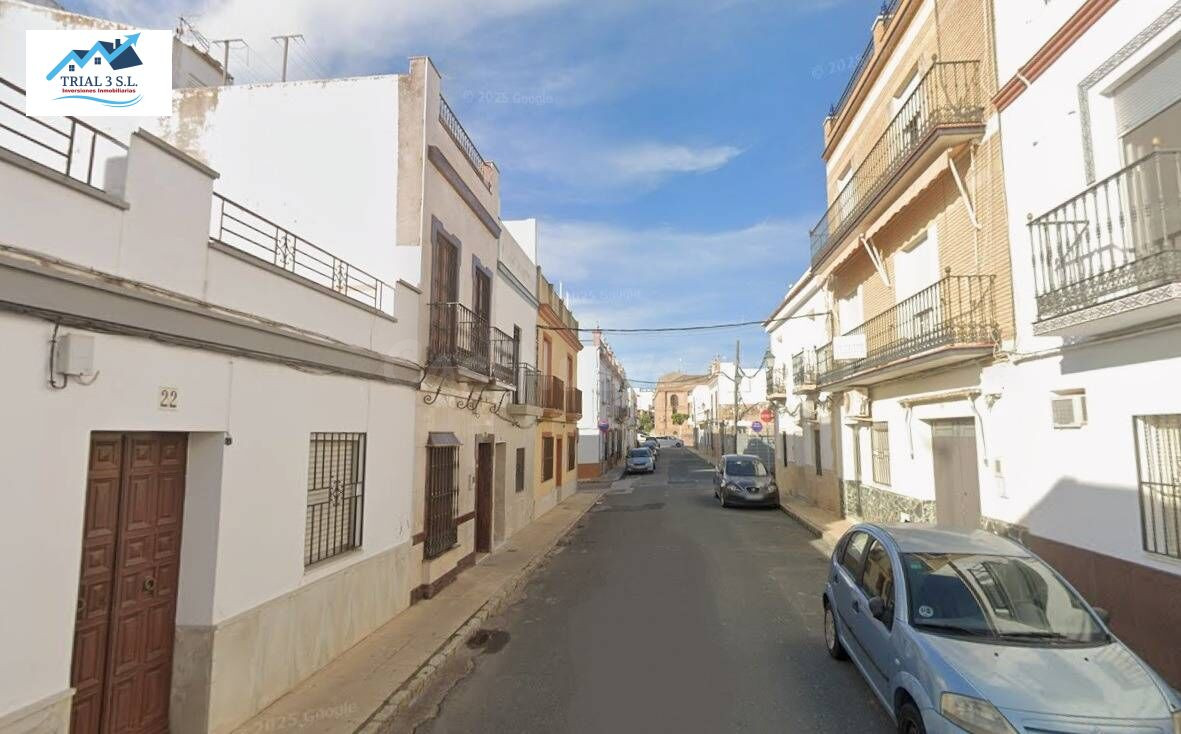 Venta de Casa en La Puebla del Río (Sevilla) - foto 2