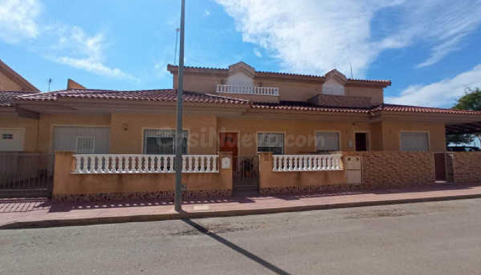 Casa 6 habitaciones 206m² en venta - ROLDÁN - foto 2