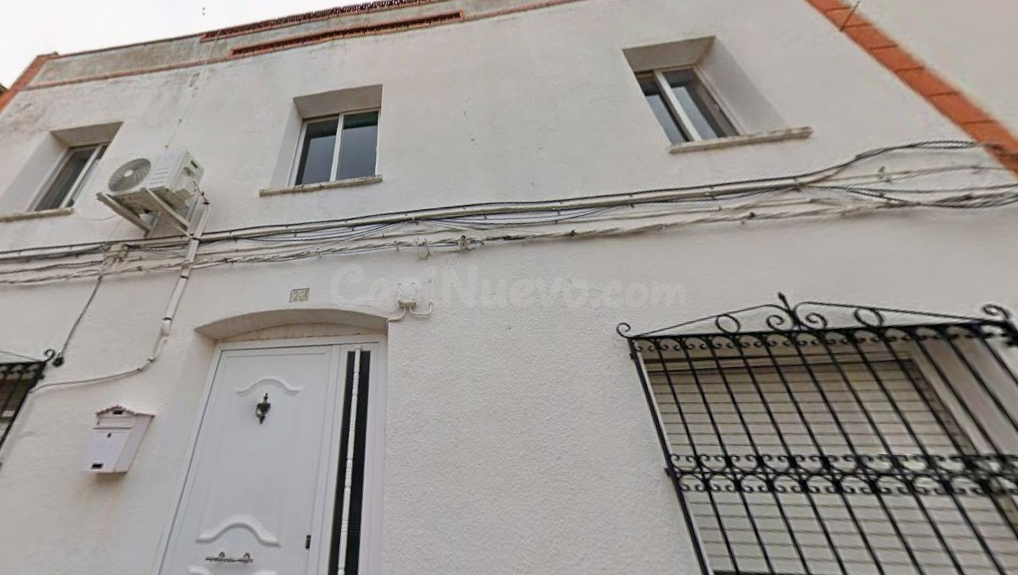 VENTA DE CASA EN LAS PEDROÑERAS ( CUENCA )