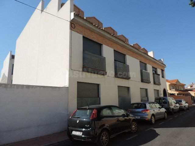 Venta piso en Yeles - foto 2