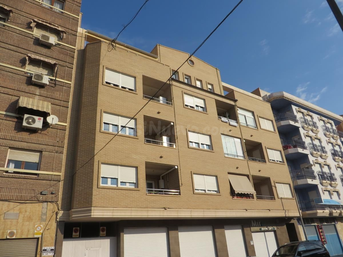 VENTA DE PISO + TRASTERO EN ALBATERA - ALICANTE