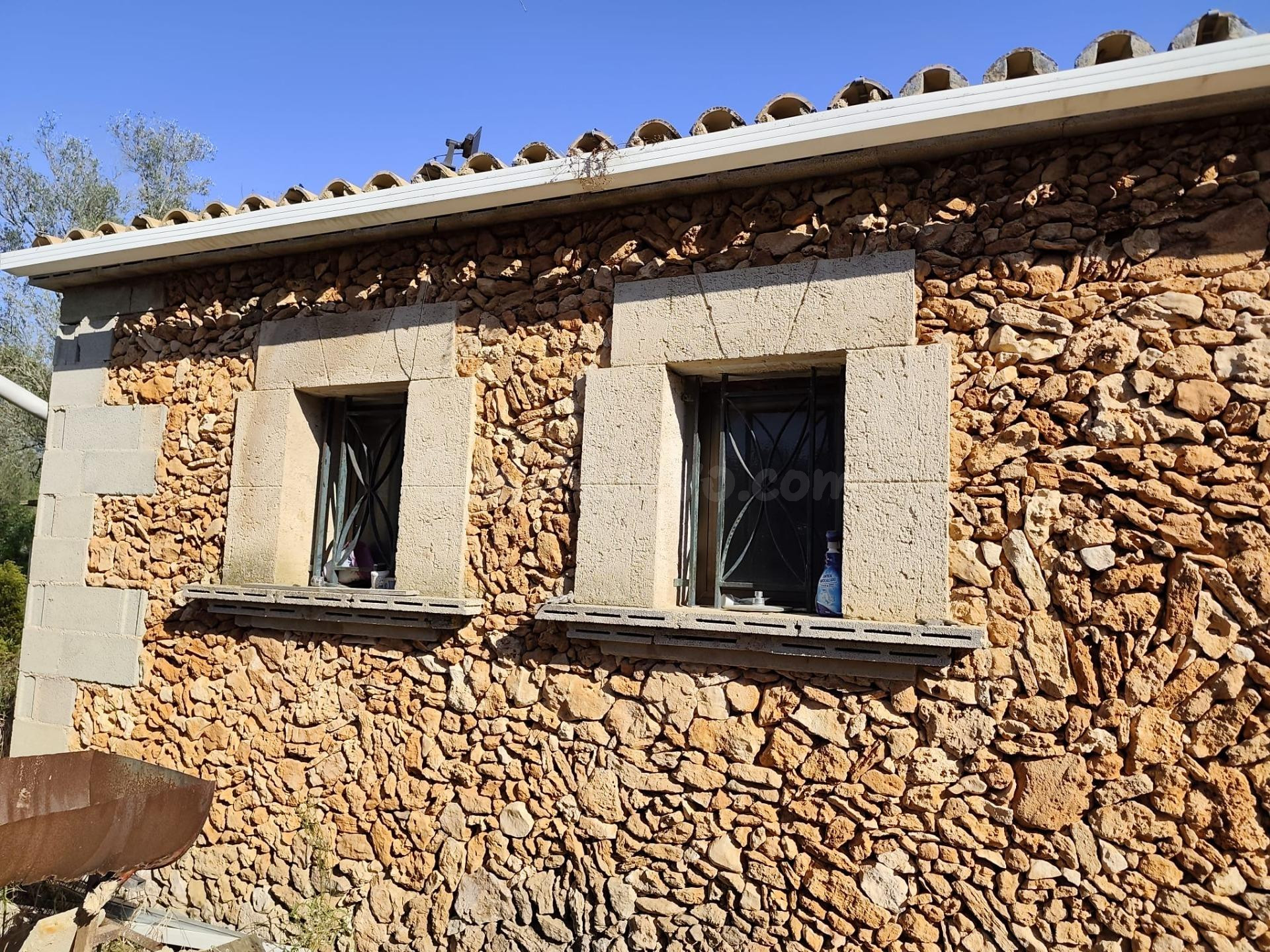 FINCA RÚSTICA AUTOSUFICIENTE EN ALGAIDA