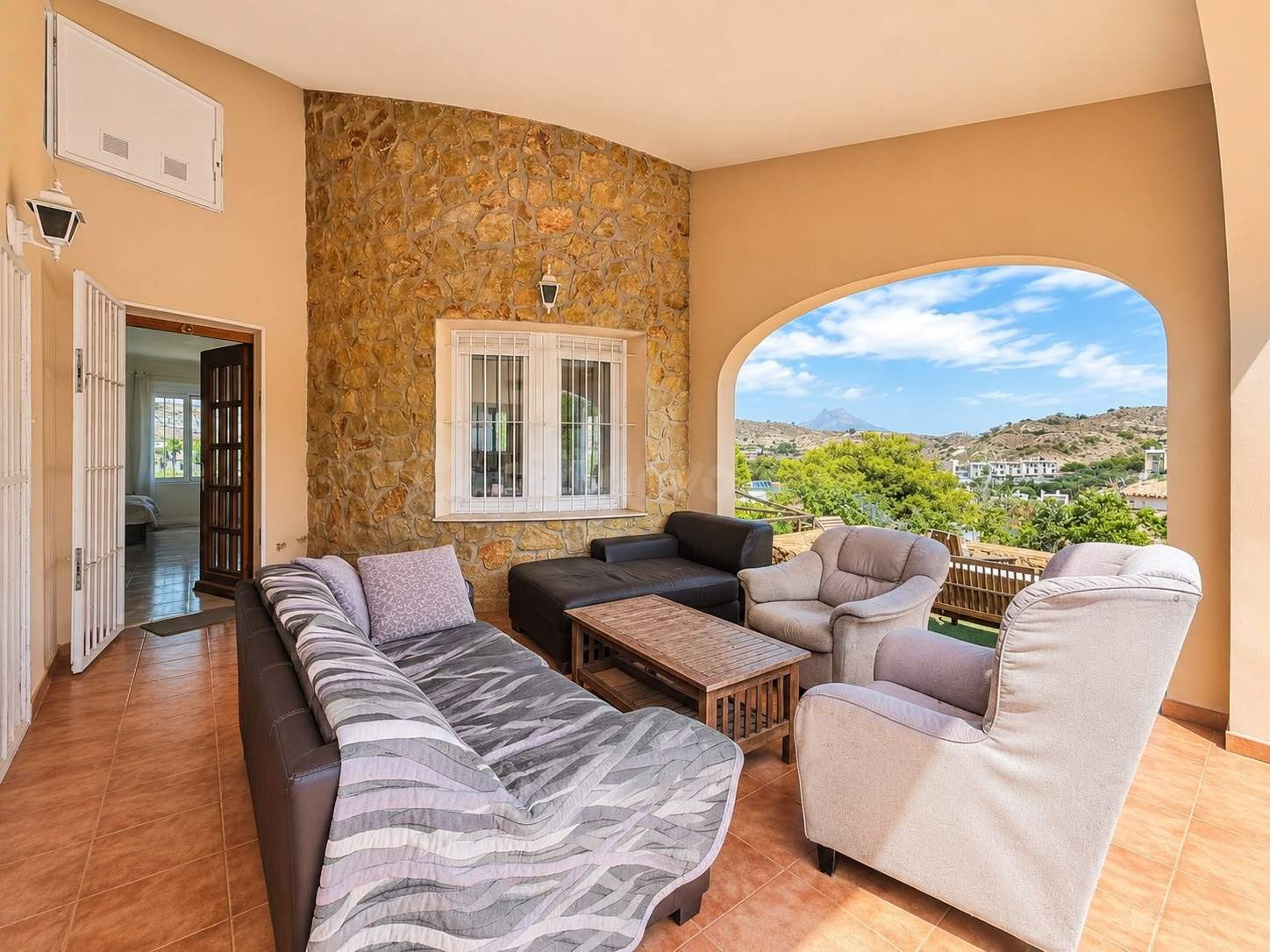 Magnífico Chalet en Pueblo Acantilado - Lanuza, El Campello - foto 3