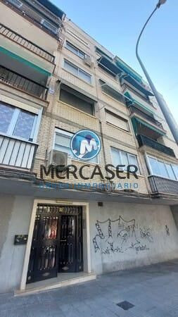 Piso en venta en Coslada, Madrid.