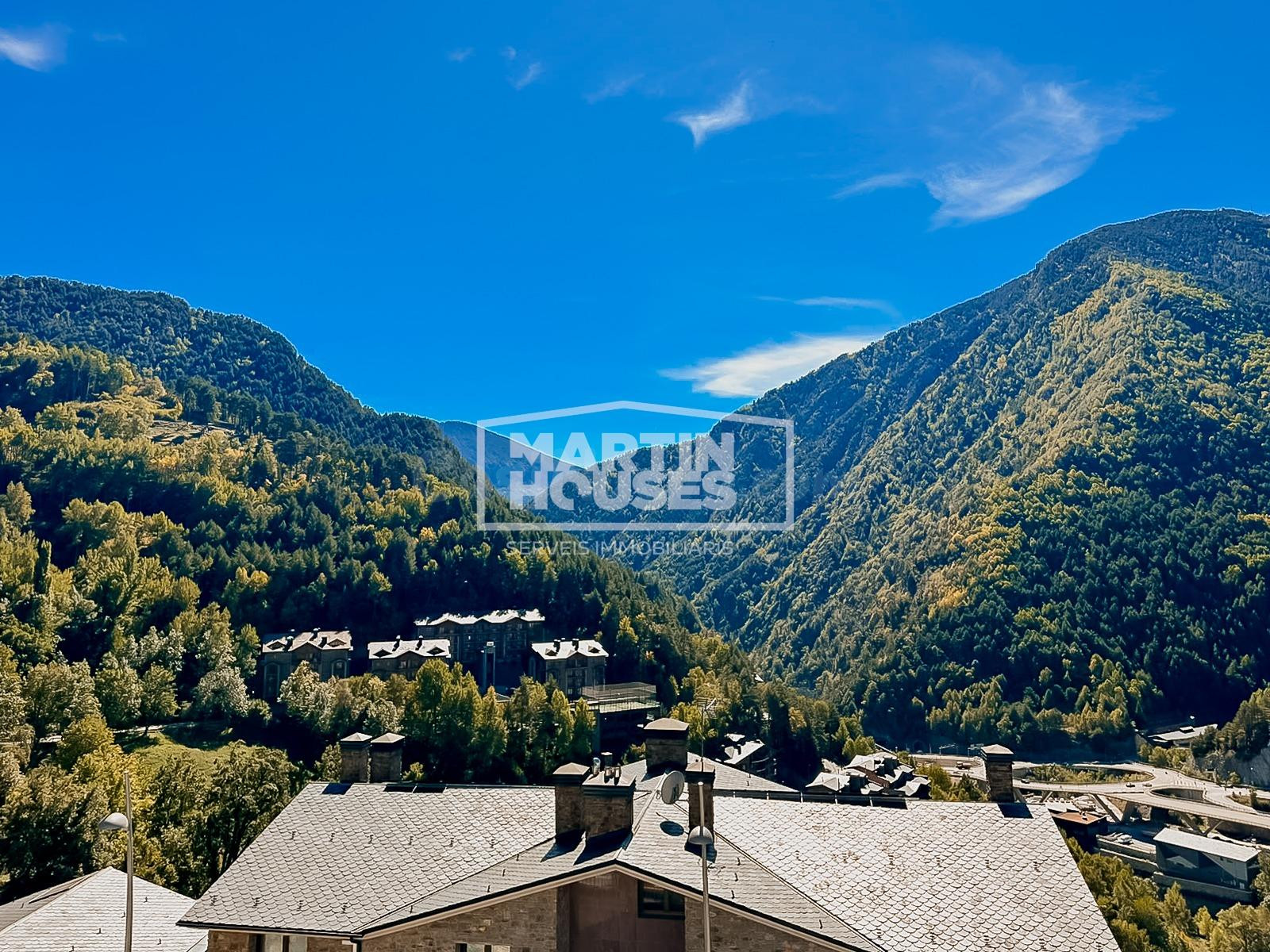 PISO EN ALQUILER EN ANYÓS · 2 habitaciones Y EXCELENTES VISTAS
