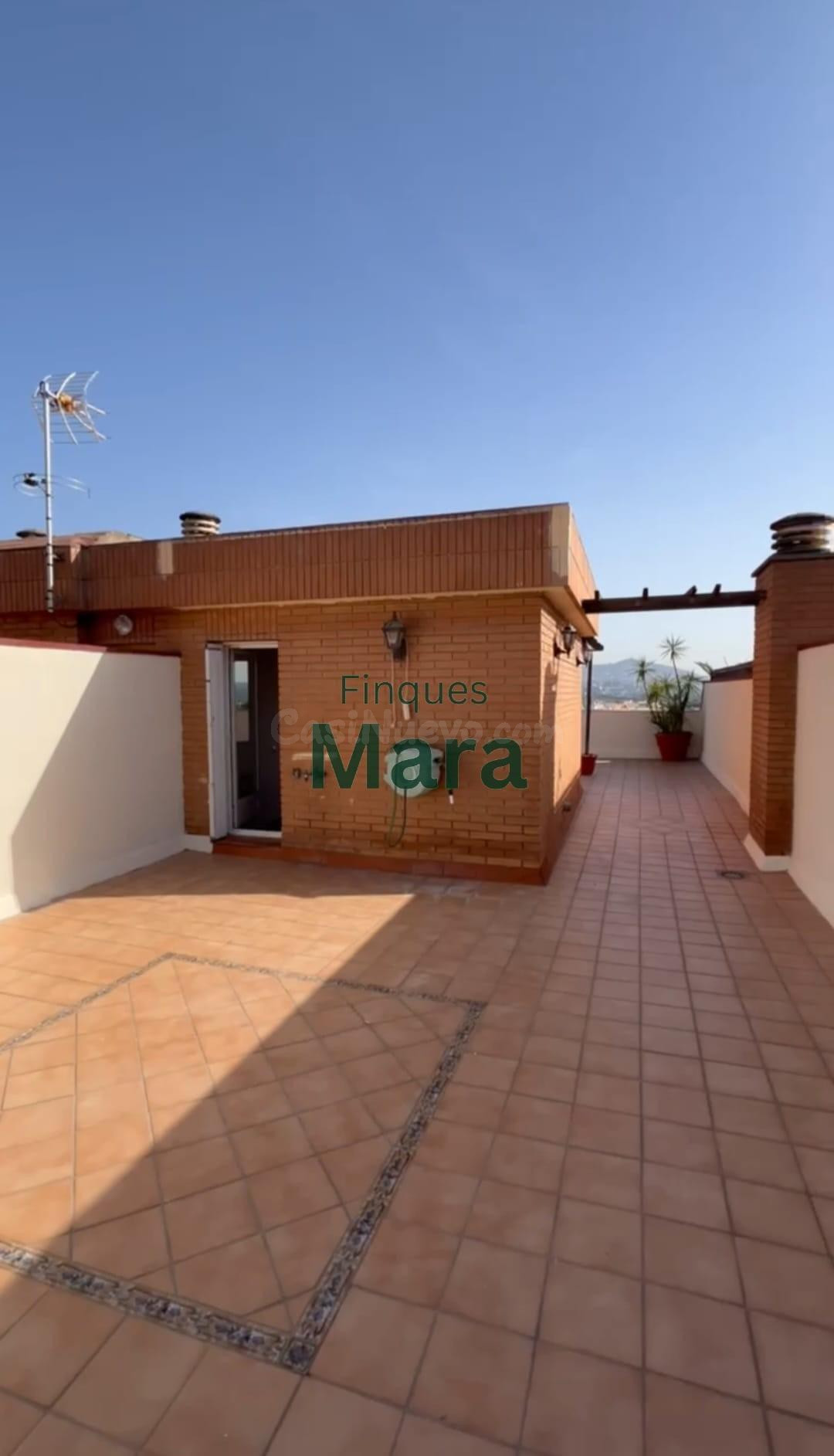 ¡¡¡ÁTICO DUPLEX AMPLIO, LUMINOSO Y CON UNAS VISTAS QUE TE VAN A SORPRENDER!!!