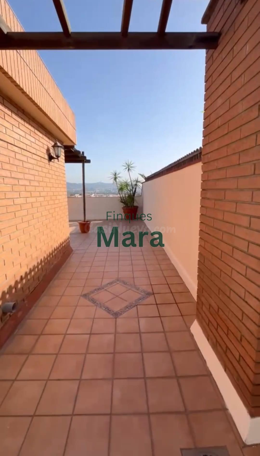 ¡¡¡ÁTICO DUPLEX AMPLIO, LUMINOSO Y CON UNAS VISTAS QUE TE VA - foto 2