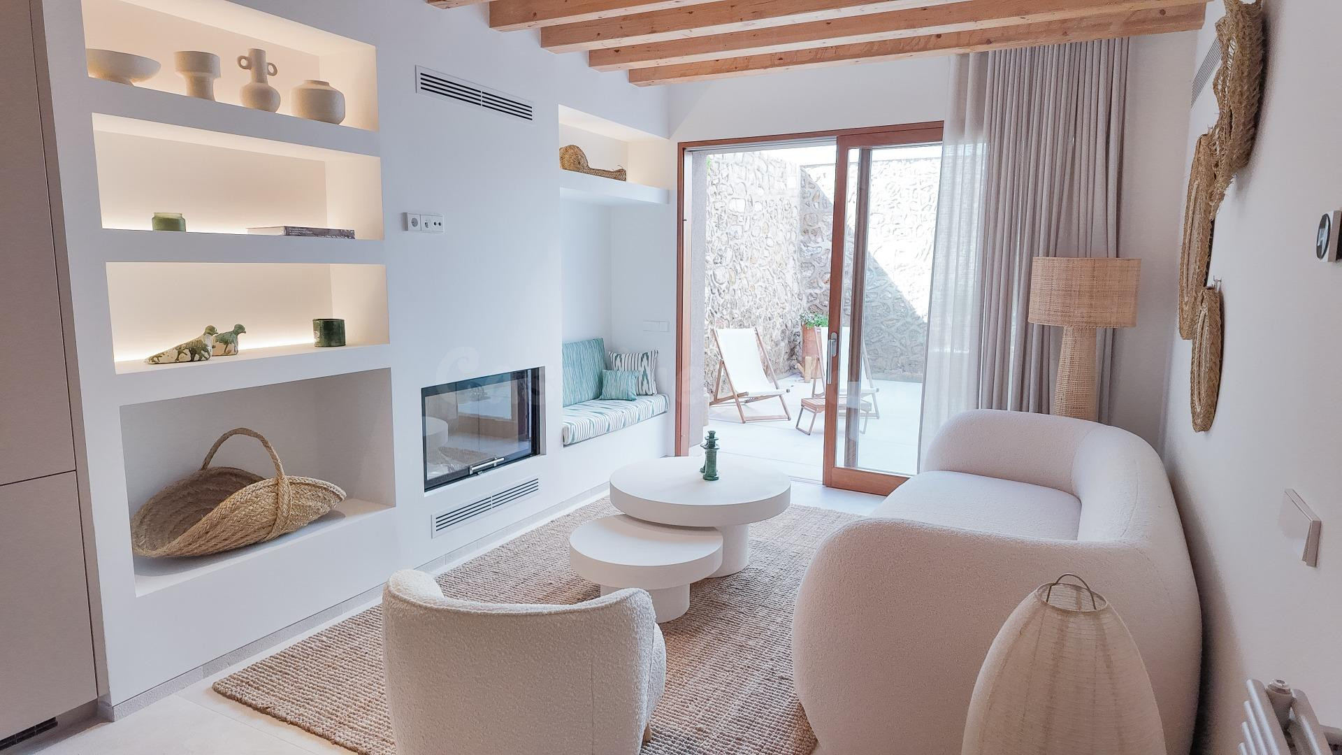 Casa con carácter y vistas a la Tramuntana en Mancor de la Vall