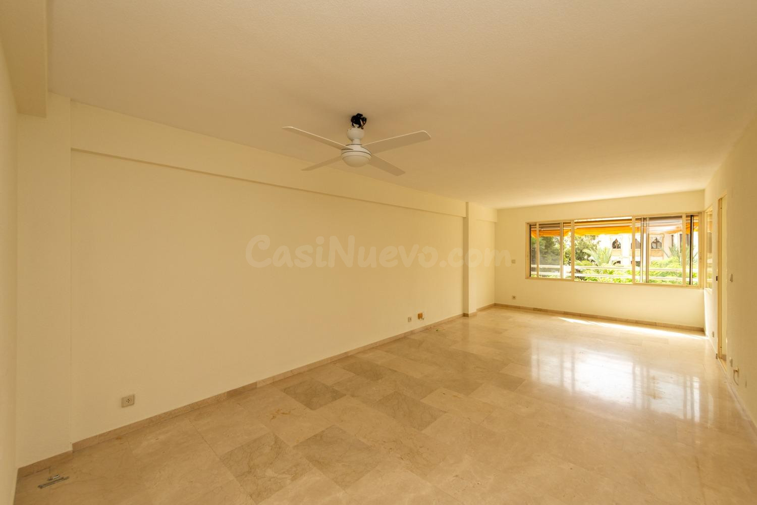 Estupenda vivienda con vistas a los jardines de la Diputación!!