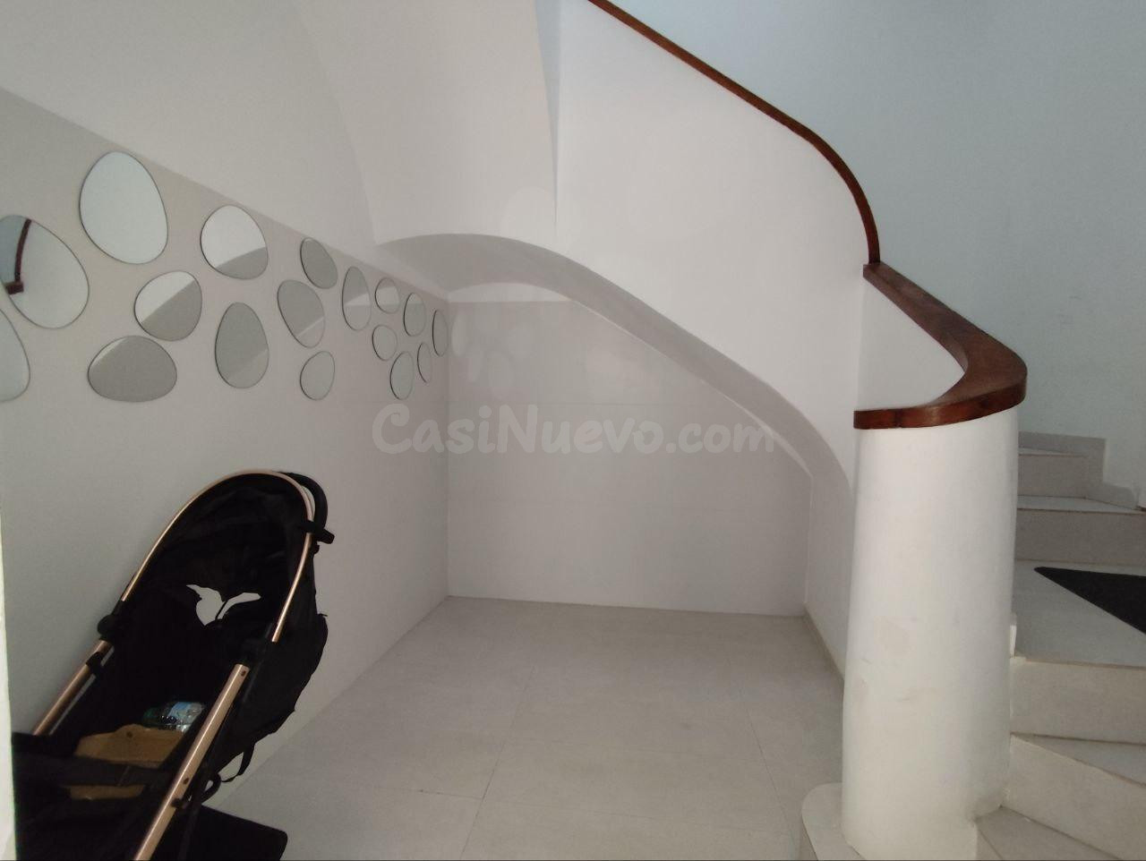 PISO EN BARRIO SAN ANTON  JUNTO MERCADO CENTRAL (CENTRO) - foto 4