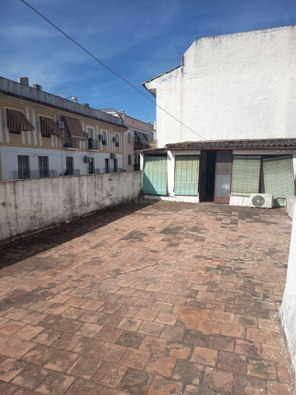 Casa para reformar a tu gusto en maria auxiliadora !!