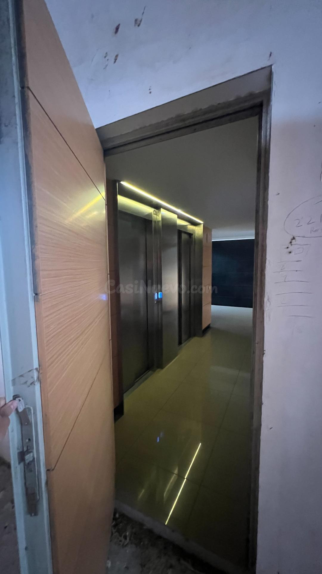 Amplio Local Comercial en Cappont, Lleida por €230.000 - foto 4