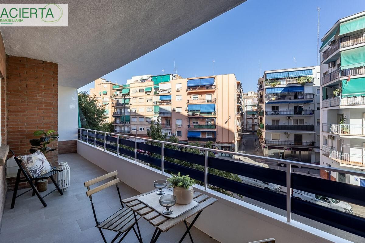 PISO REFORMADO JUNTO AVENIDA CADIZ