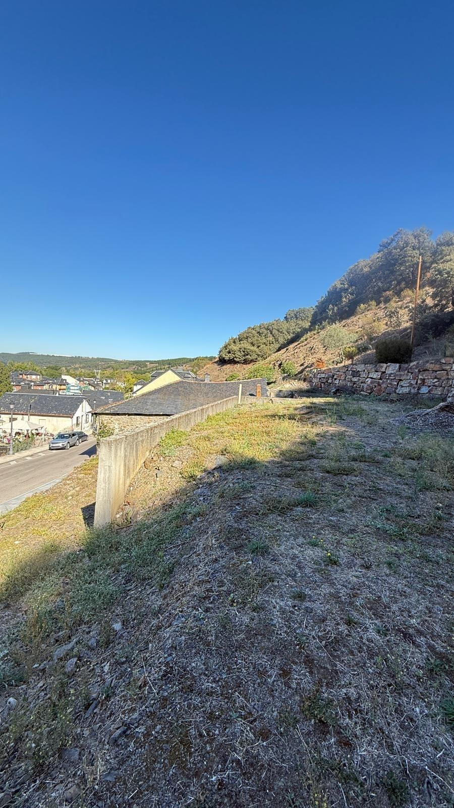 CASA CON TERRENO EN EL CAMINO DE SATIAGO (MOLINASECA) - foto 5