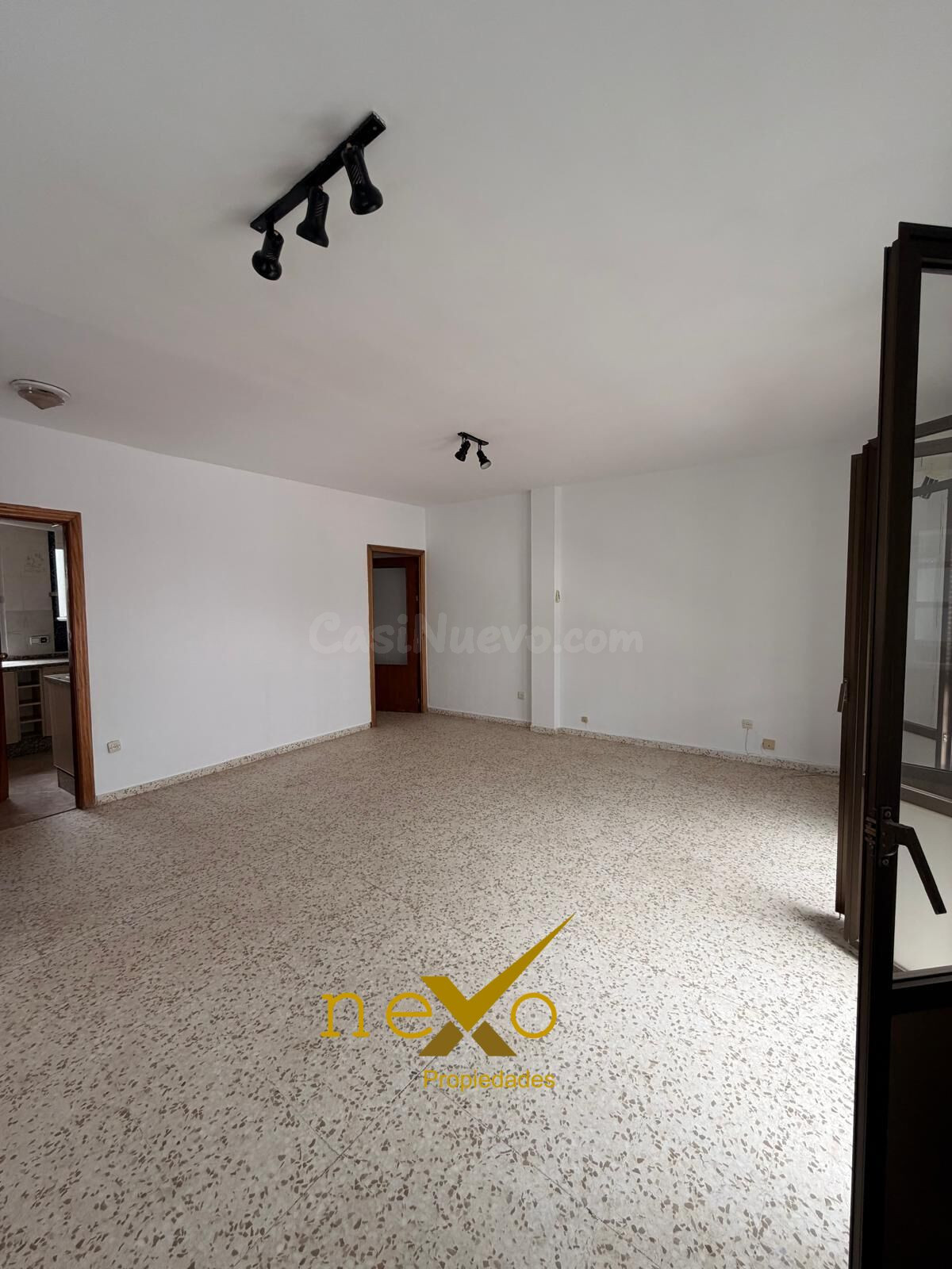 PISO 1º PLANTA SAN NICOLAS DEL PUERTO (SEVILLA) - foto 3