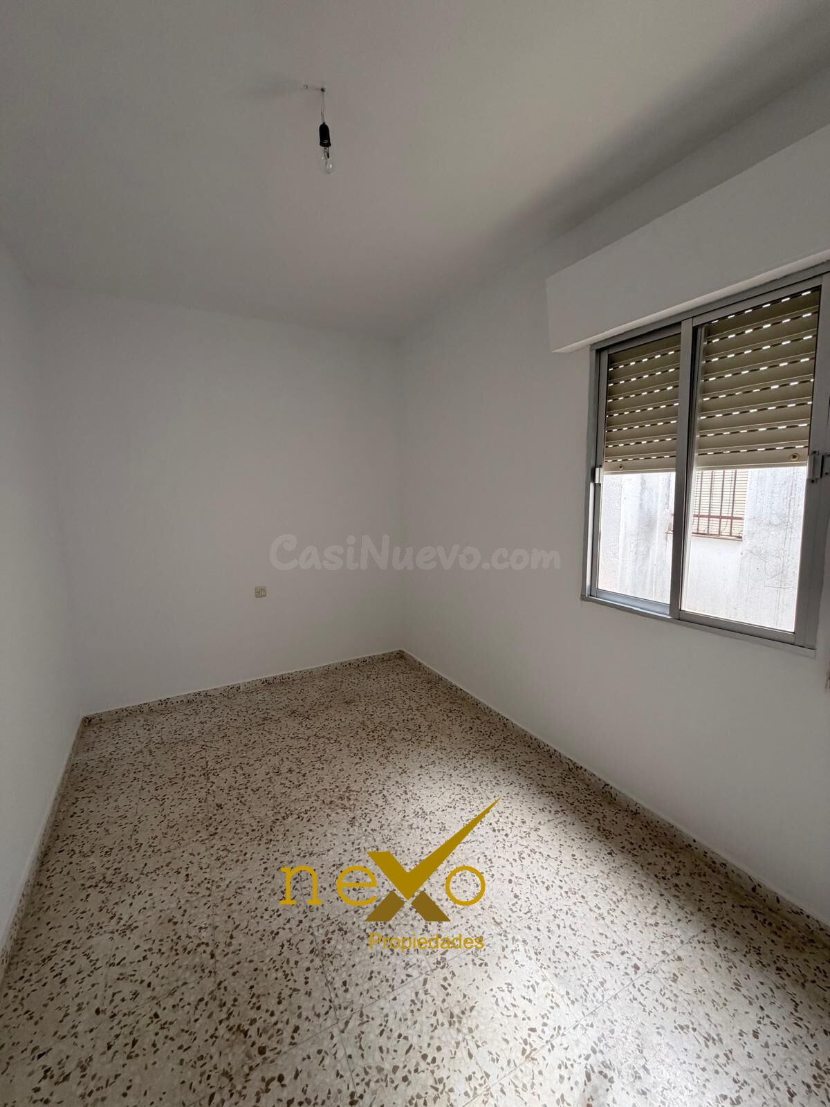 PISO 1º PLANTA SAN NICOLAS DEL PUERTO (SEVILLA) - foto 4