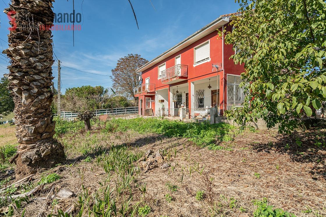 Casa independiente en Gornazo, con una parcela de 2112 m2