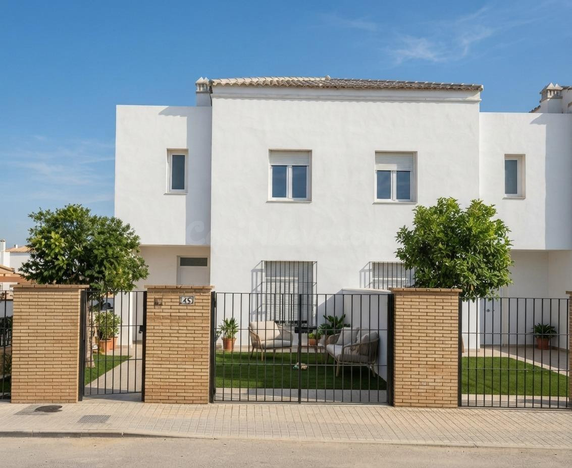 Casas de 4 habitaciones con patio y cochera en Manzanilla